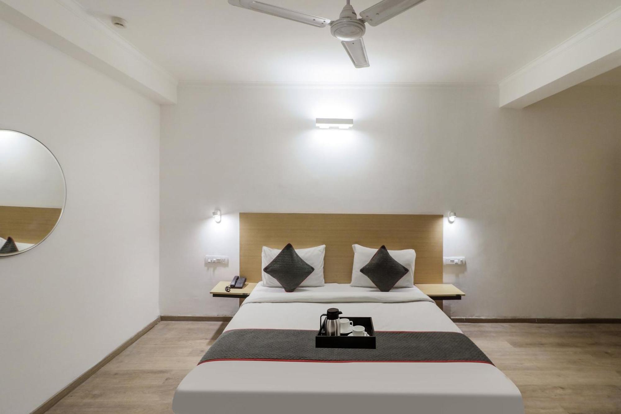 Townhouse Hotel Flora Lite Gurgaon Dış mekan fotoğraf
