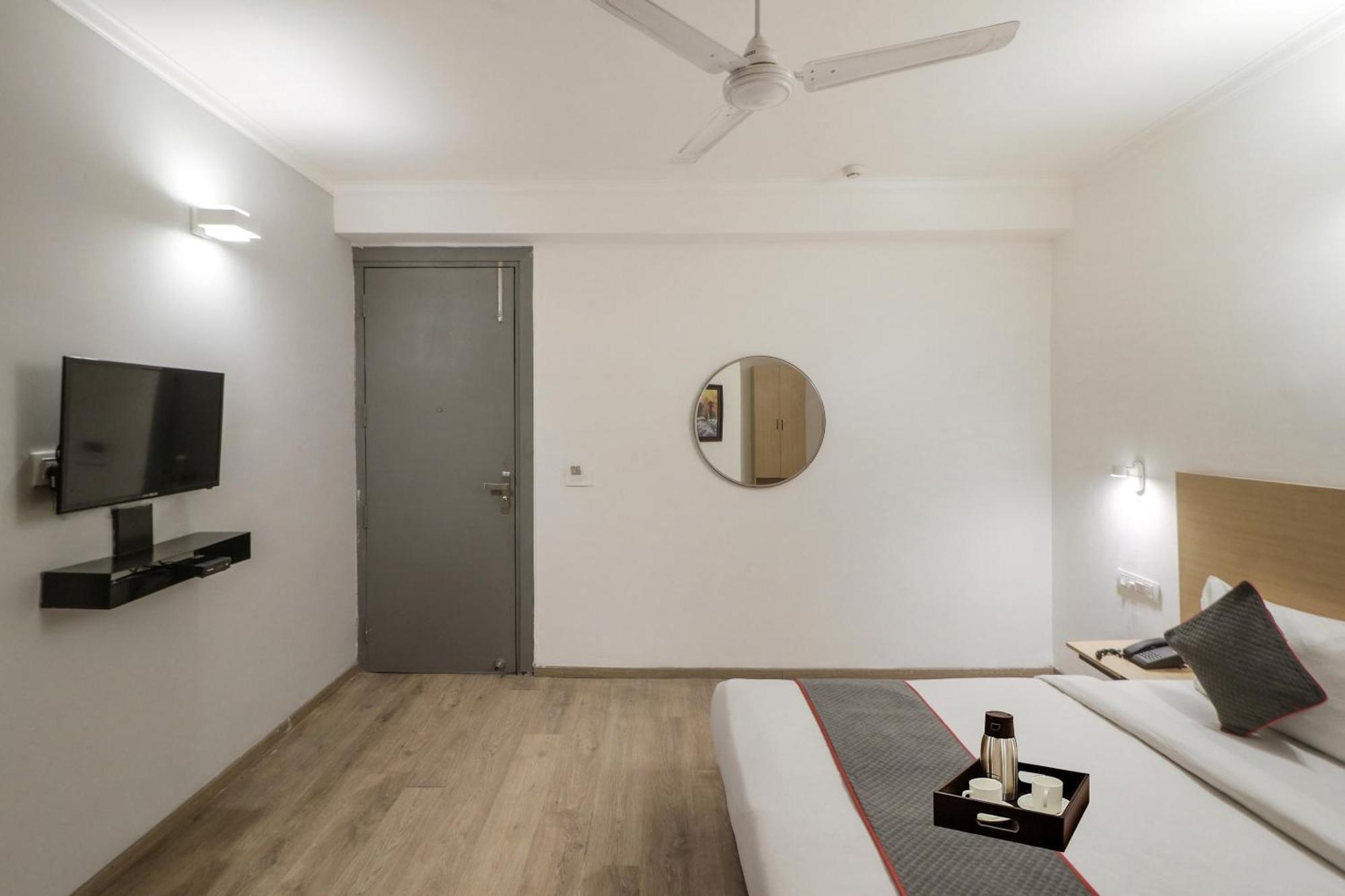 Townhouse Hotel Flora Lite Gurgaon Dış mekan fotoğraf